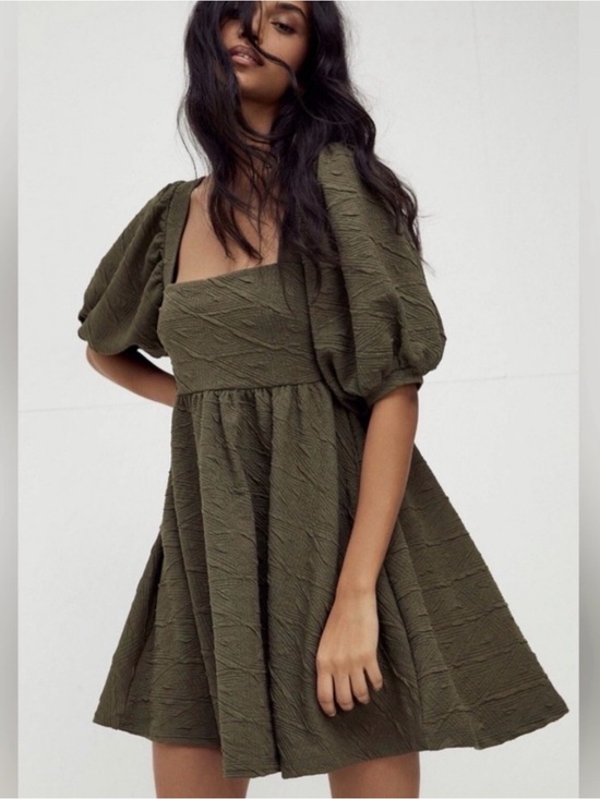 Free People Dresses & Skirts - Free People Olive Textured Puff-Sleeve Mini Dress